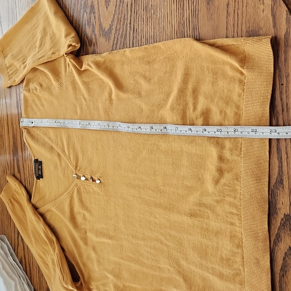 Silk/Cotton Sweater Blouse - Picture 6 of 7